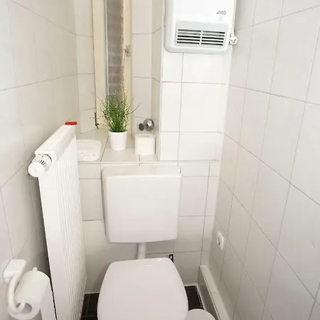 Ferienwohnung Nürnberg, Nahe U-bahn Apartamento
